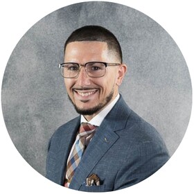 Staff member Brandon P. from ID_b8530a