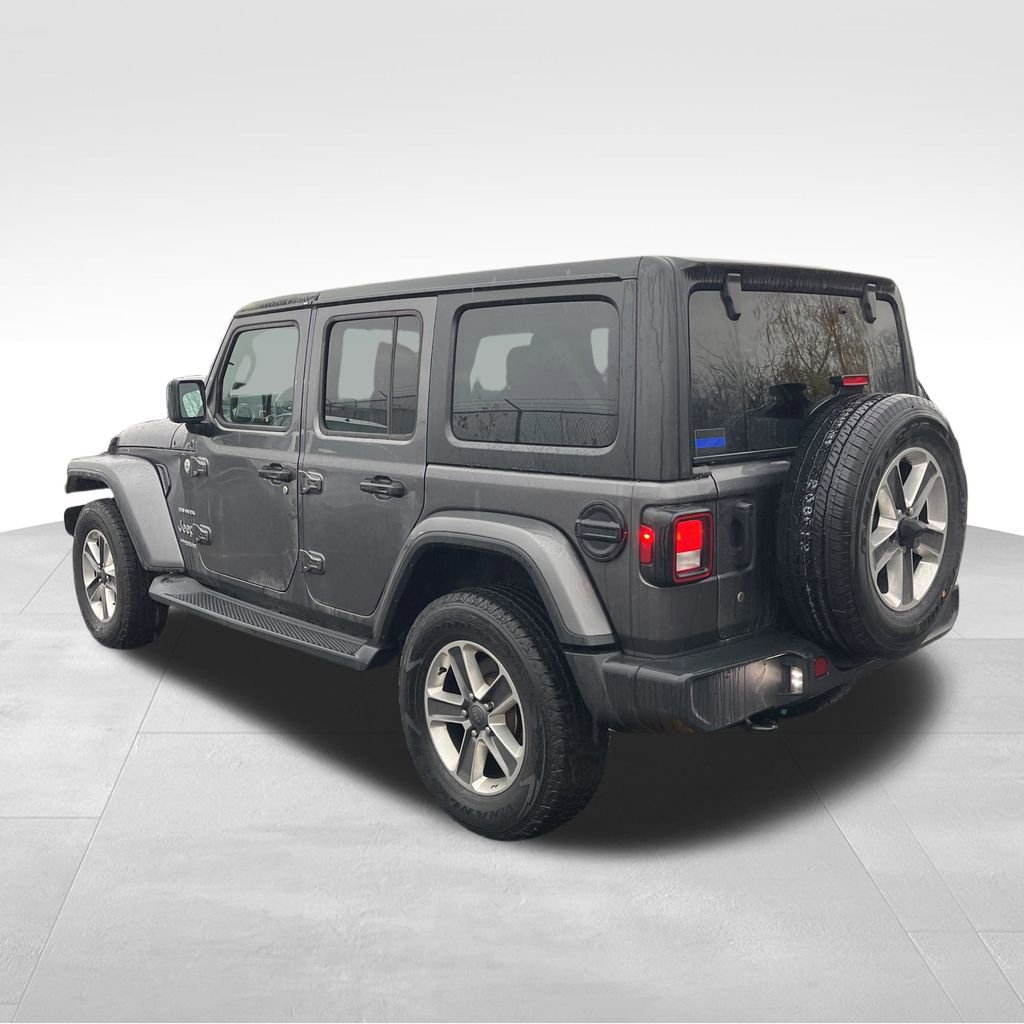 2018 Jeep Wrangler Unlimited Sahara photo 3