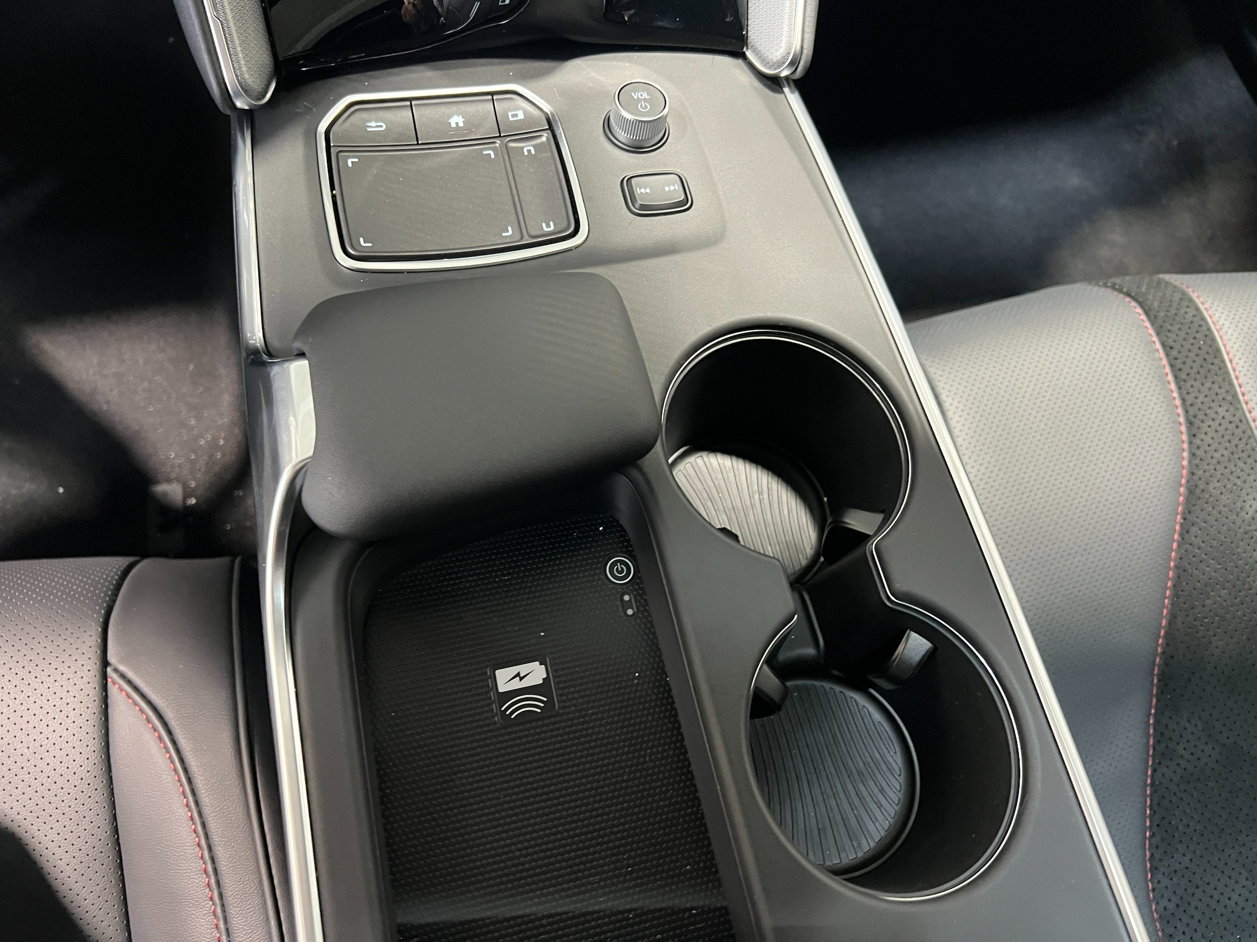 2025 Acura TLX A-Spec Package - Photo 16