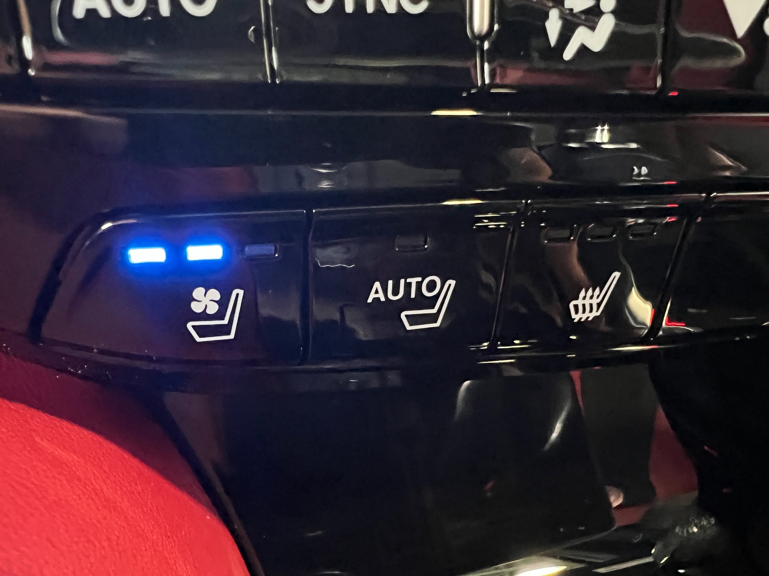 2026 Acura MDX A-Spec Package - Photo 25