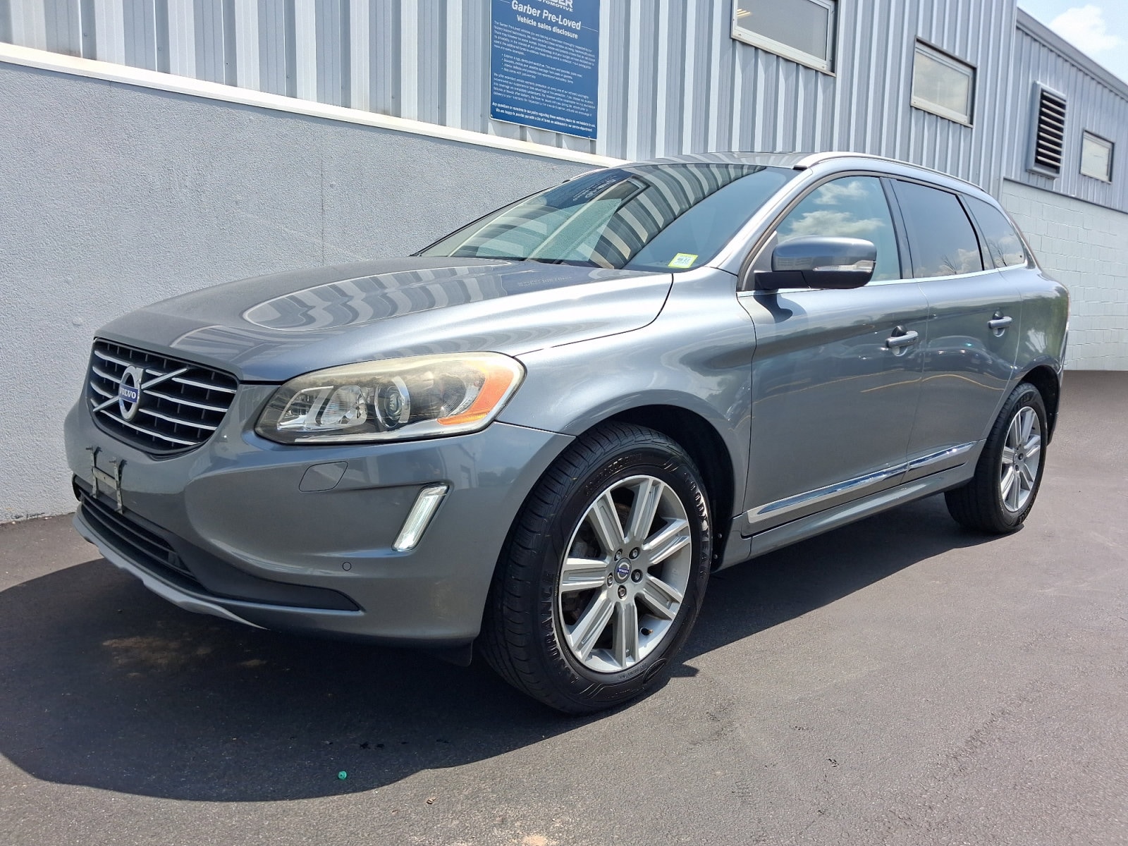 2017 Volvo XC60