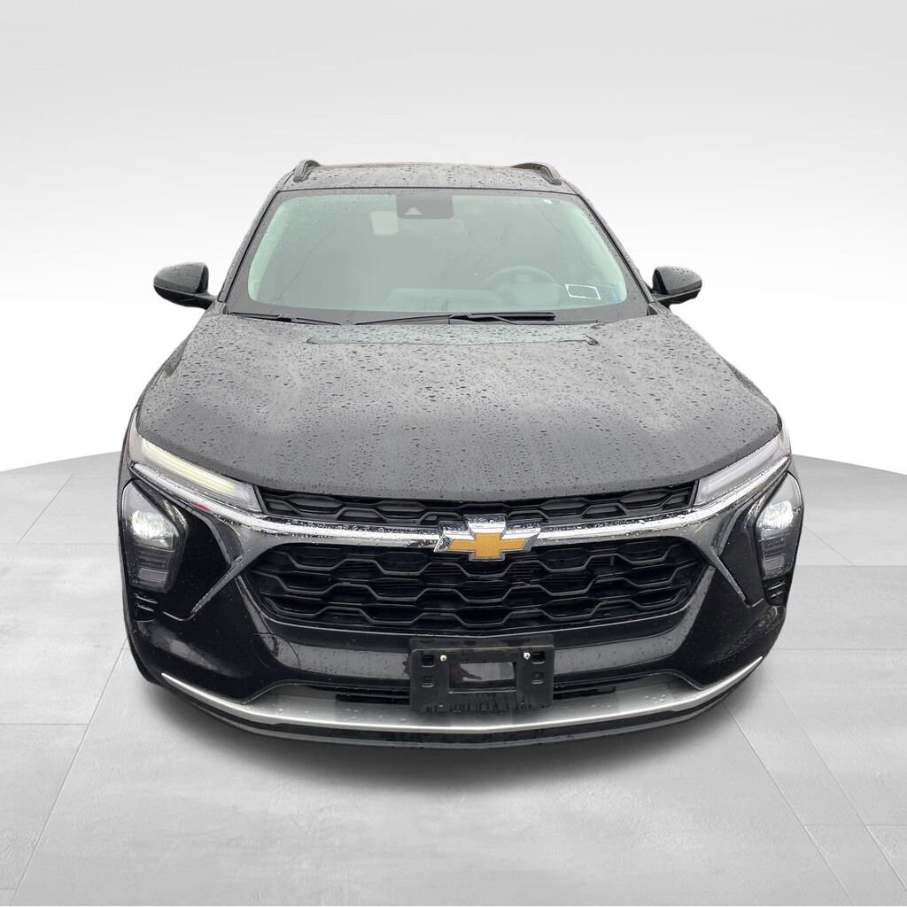 Used 2024 Chevrolet Trax LT SUV