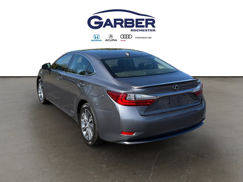 Used 2018 Lexus ES 300h Sedan