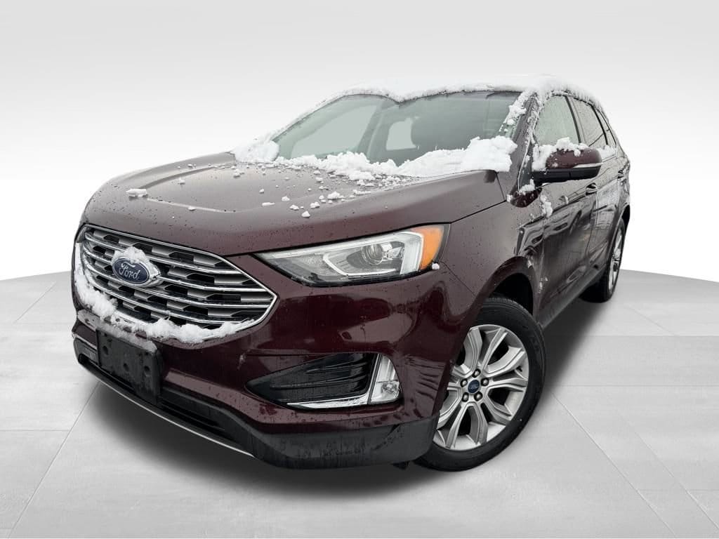 2019 Ford Edge Titanium's photo