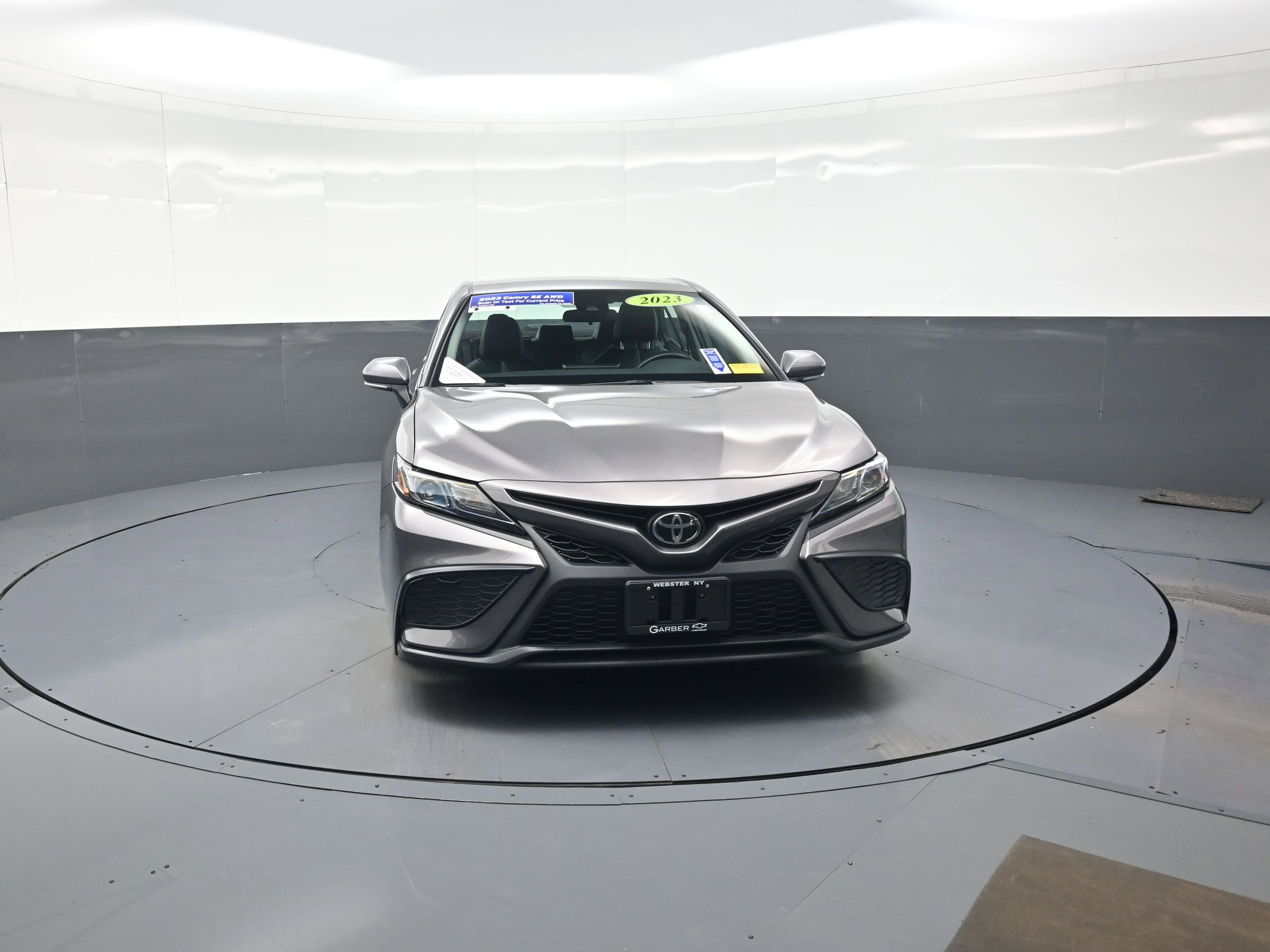 2023 Toyota Camry SE - Photo 8
