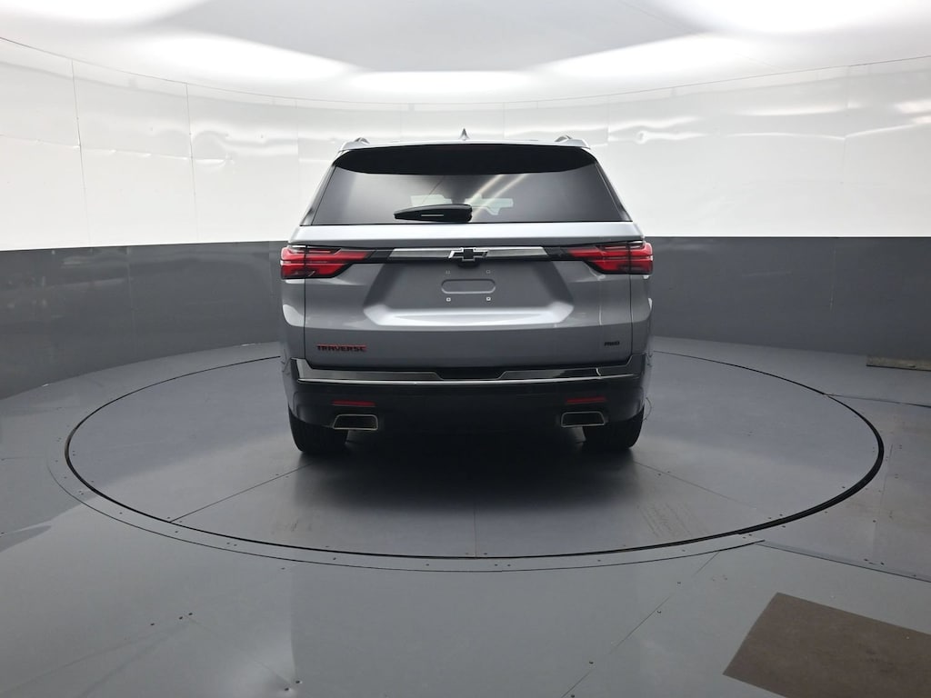 Used 2023 Chevrolet Traverse Premier SUV