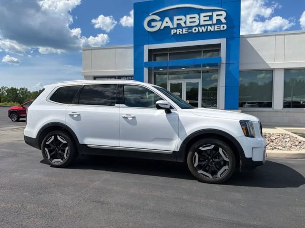 Used 2024 Kia Telluride EX SUV