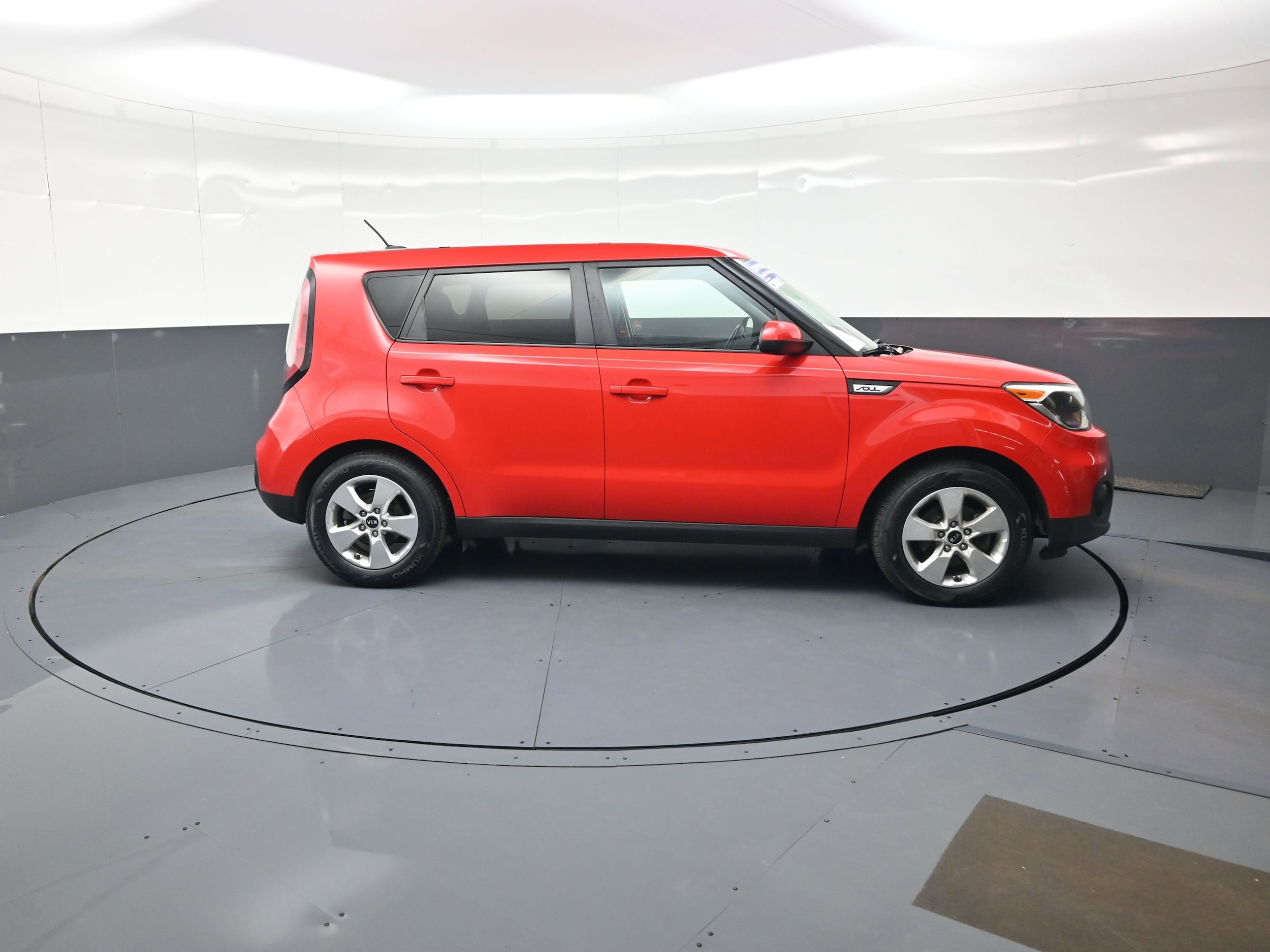 Used 2019 Kia Soul Base with VIN KNDJN2A22K7013909 for sale in Webster, NY