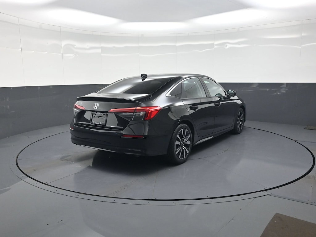 Used 2024 Honda Civic EX Sedan