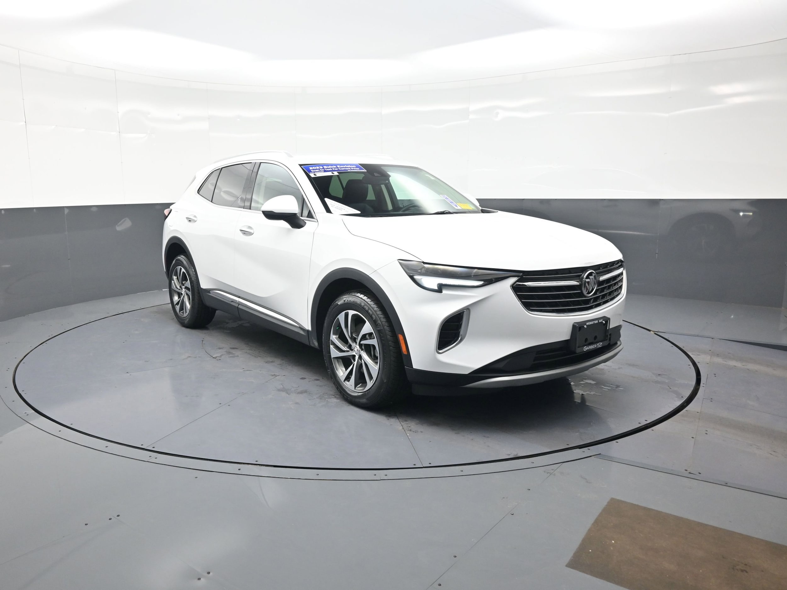 2023 Buick Envision Essence FWD's photo