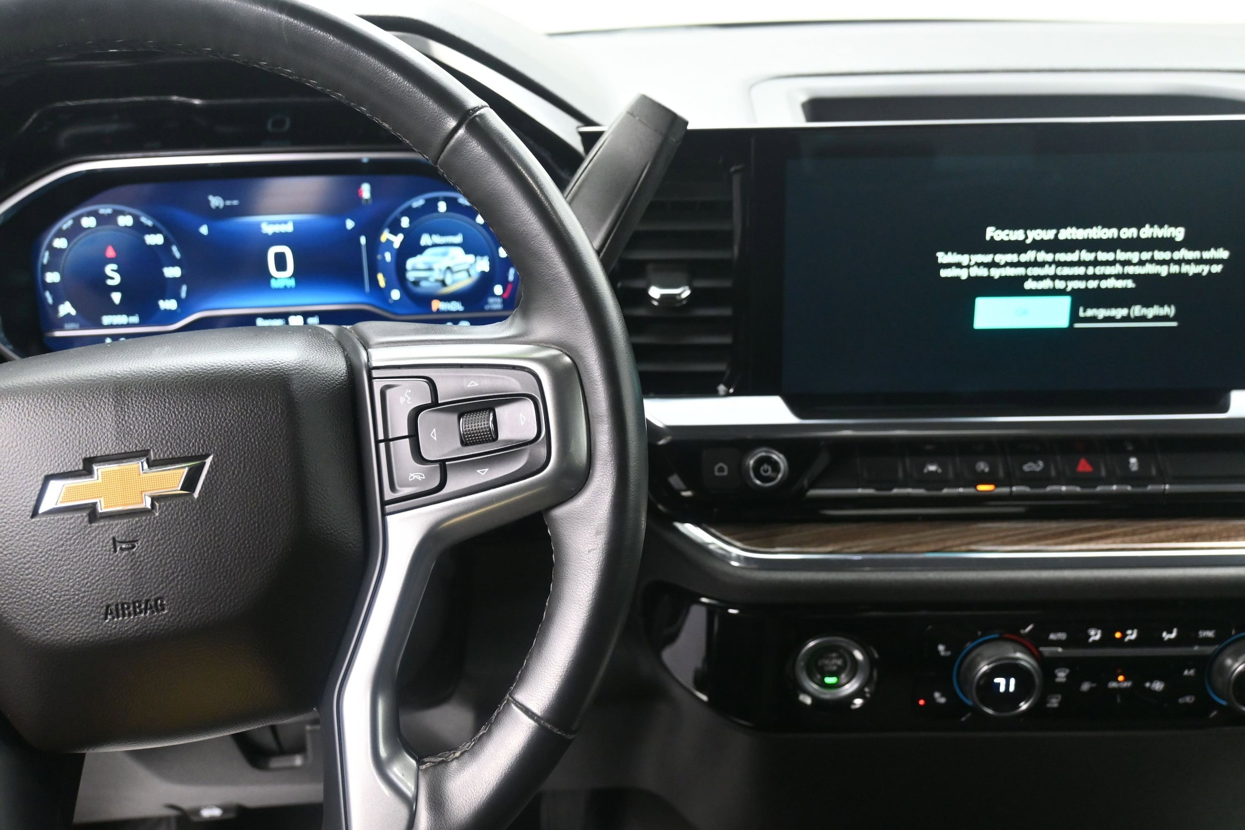 2023 Chevrolet Silverado 1500 LT - Photo 23