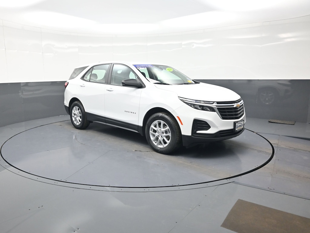 Used 2024 Chevrolet Equinox LS SUV