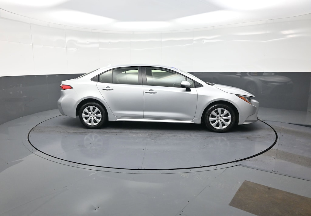 Used 2023 Toyota Corolla LE Sedan
