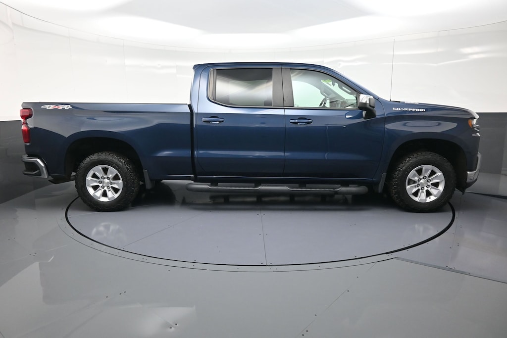 Used 2020 Chevrolet Silverado 1500 LT Truck Crew Cab