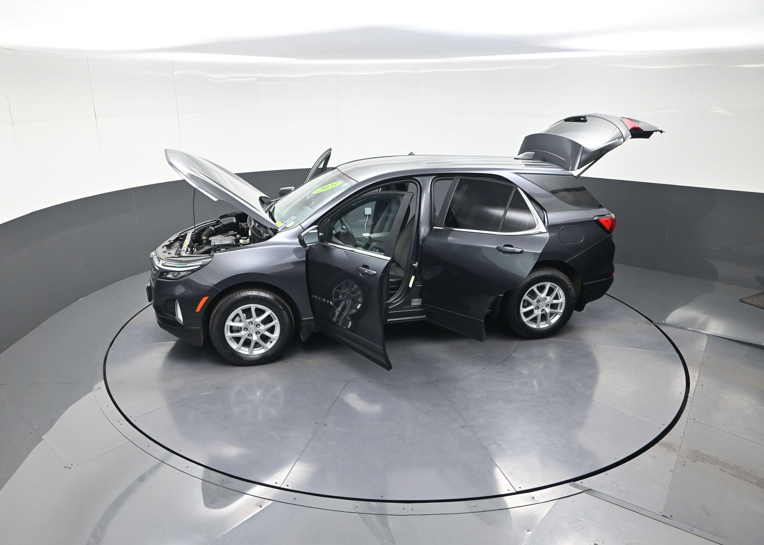 2023 Chevrolet Equinox LT - Photo 14
