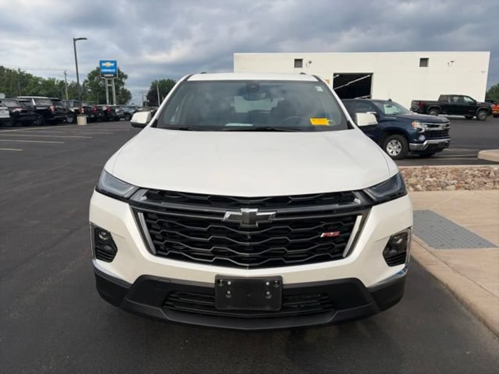 Used 2023 Chevrolet Traverse RS SUV