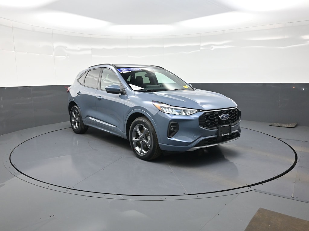 Used 2023 Ford Escape Hybrid ST-Line Select SUV