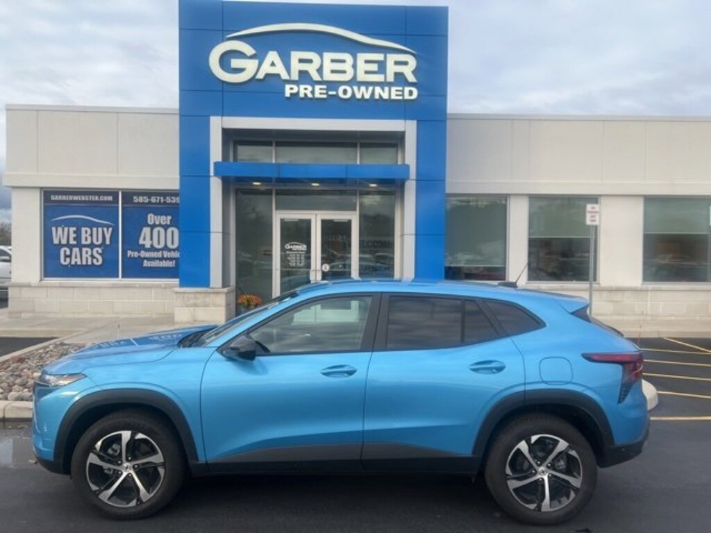 Used 2025 Chevrolet Trax 1RS SUV