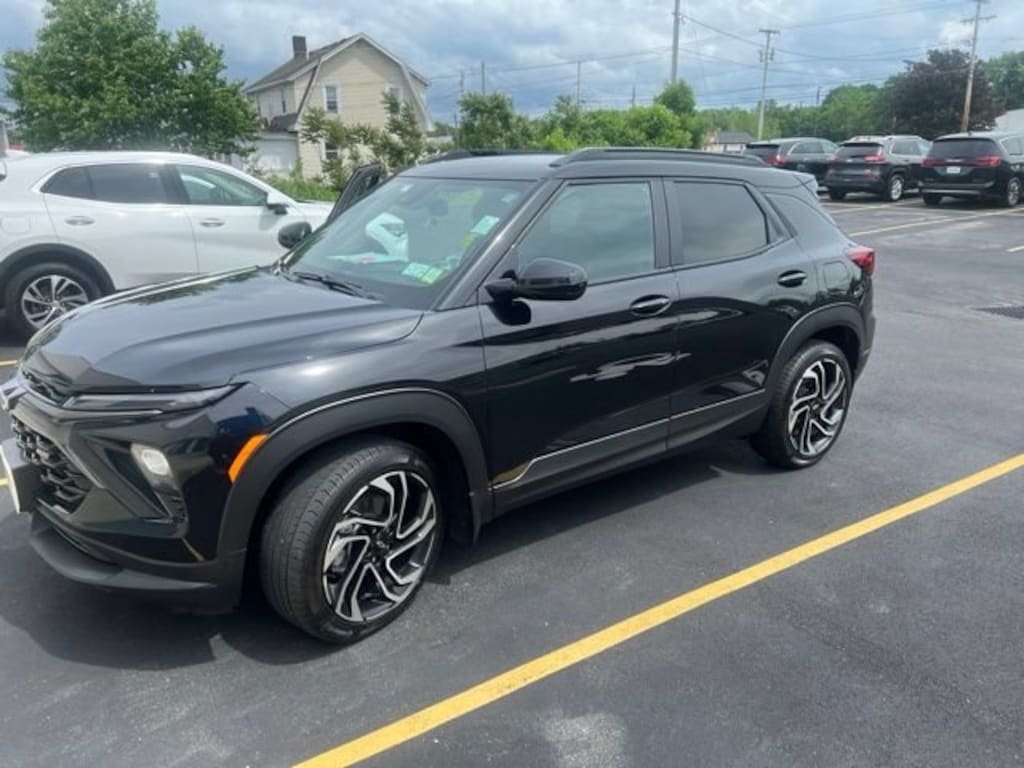 Used 2024 Chevrolet Trailblazer RS SUV