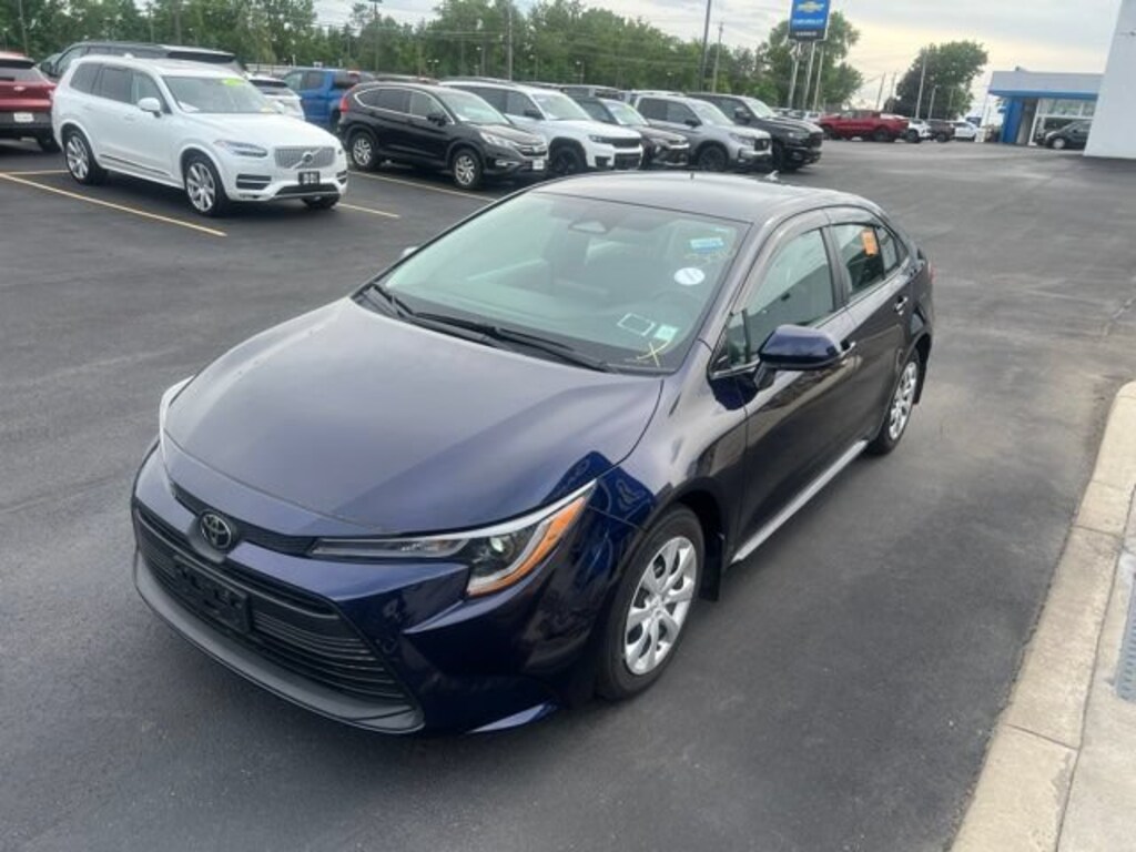 Used 2024 Toyota Corolla LE Sedan