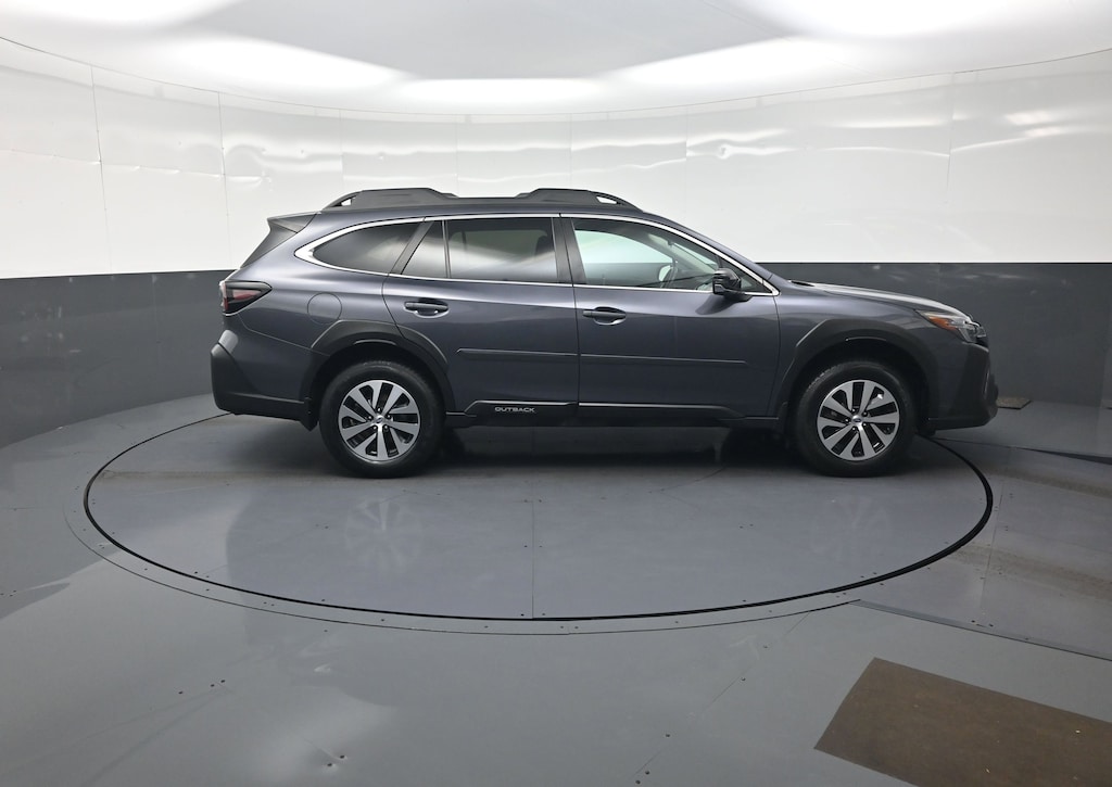 Used 2024 Subaru Outback Premium SUV