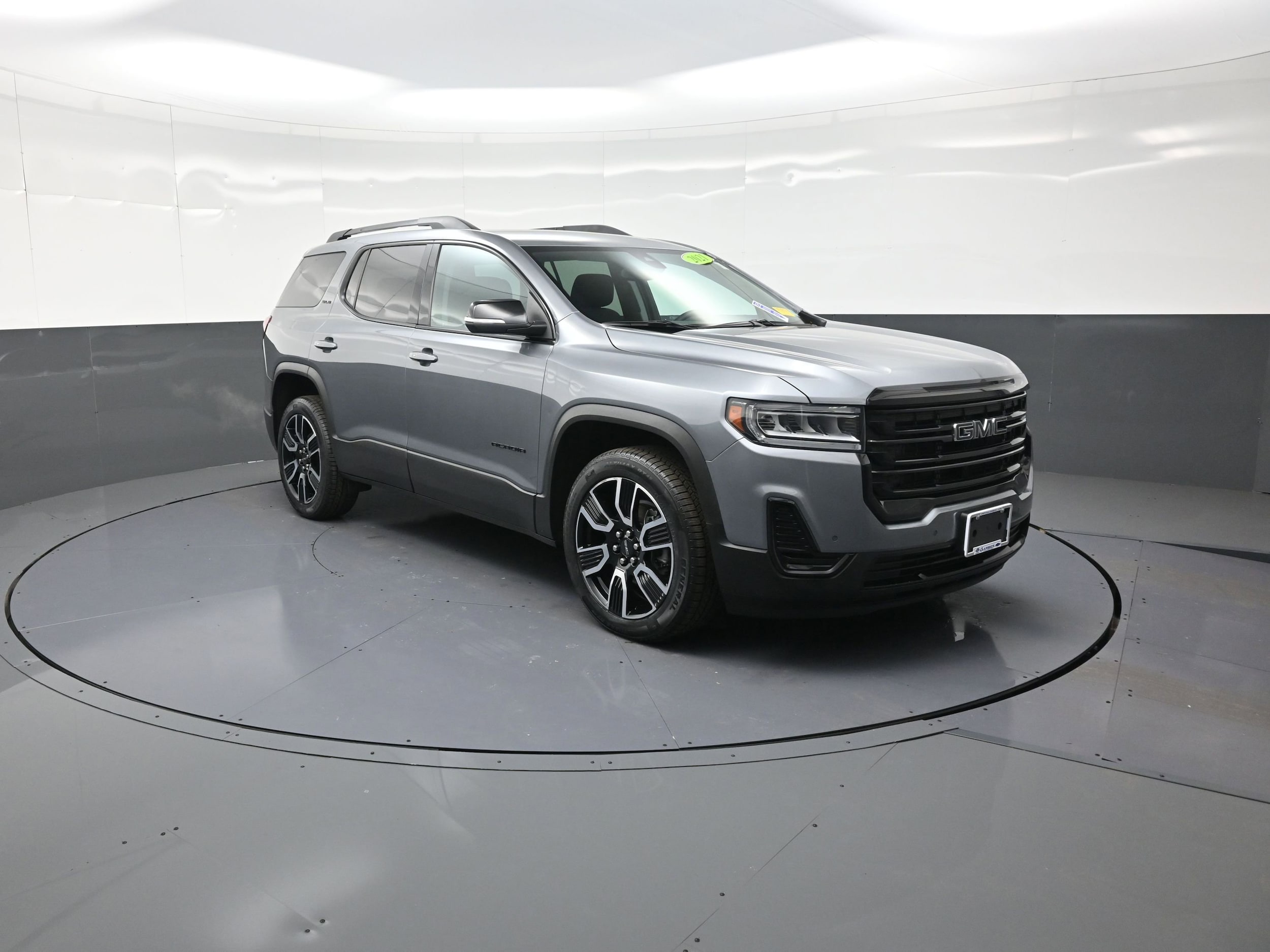 2021 GMC Acadia SLE's photo