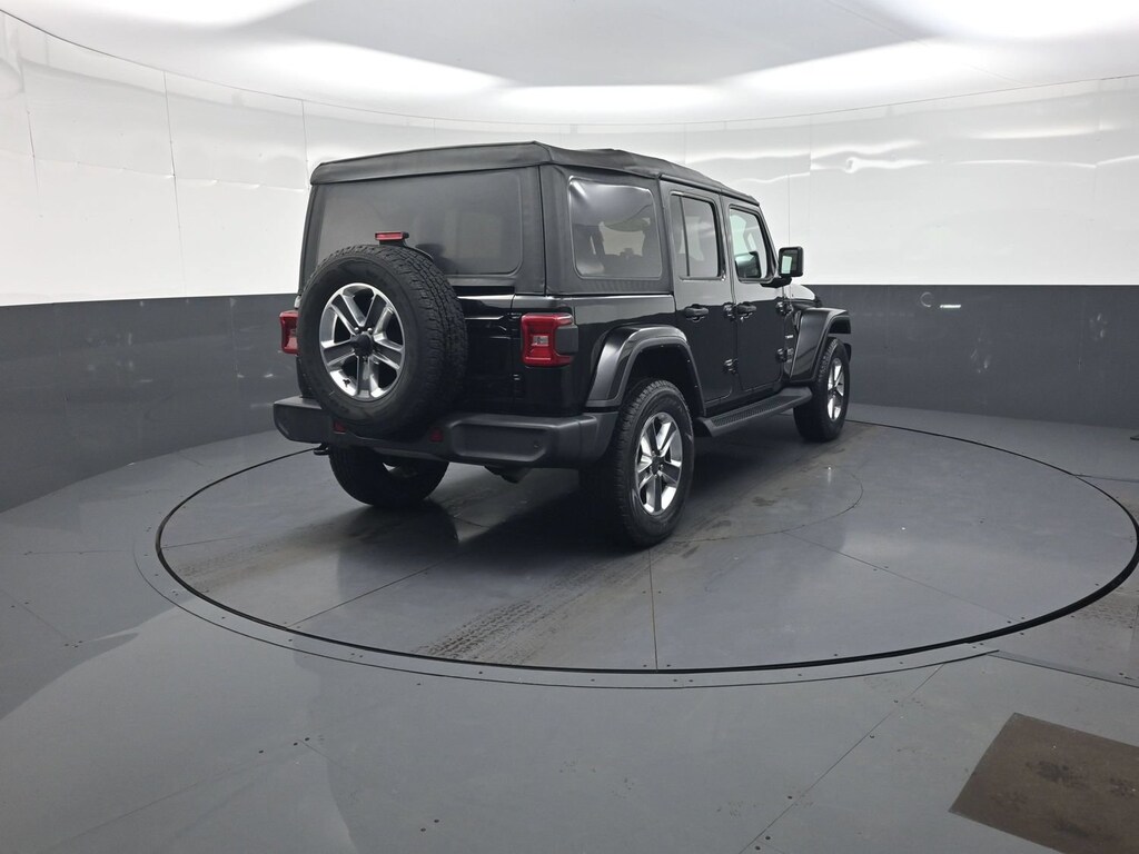 Used 2022 Jeep Wrangler Unlimited Sahara SUV