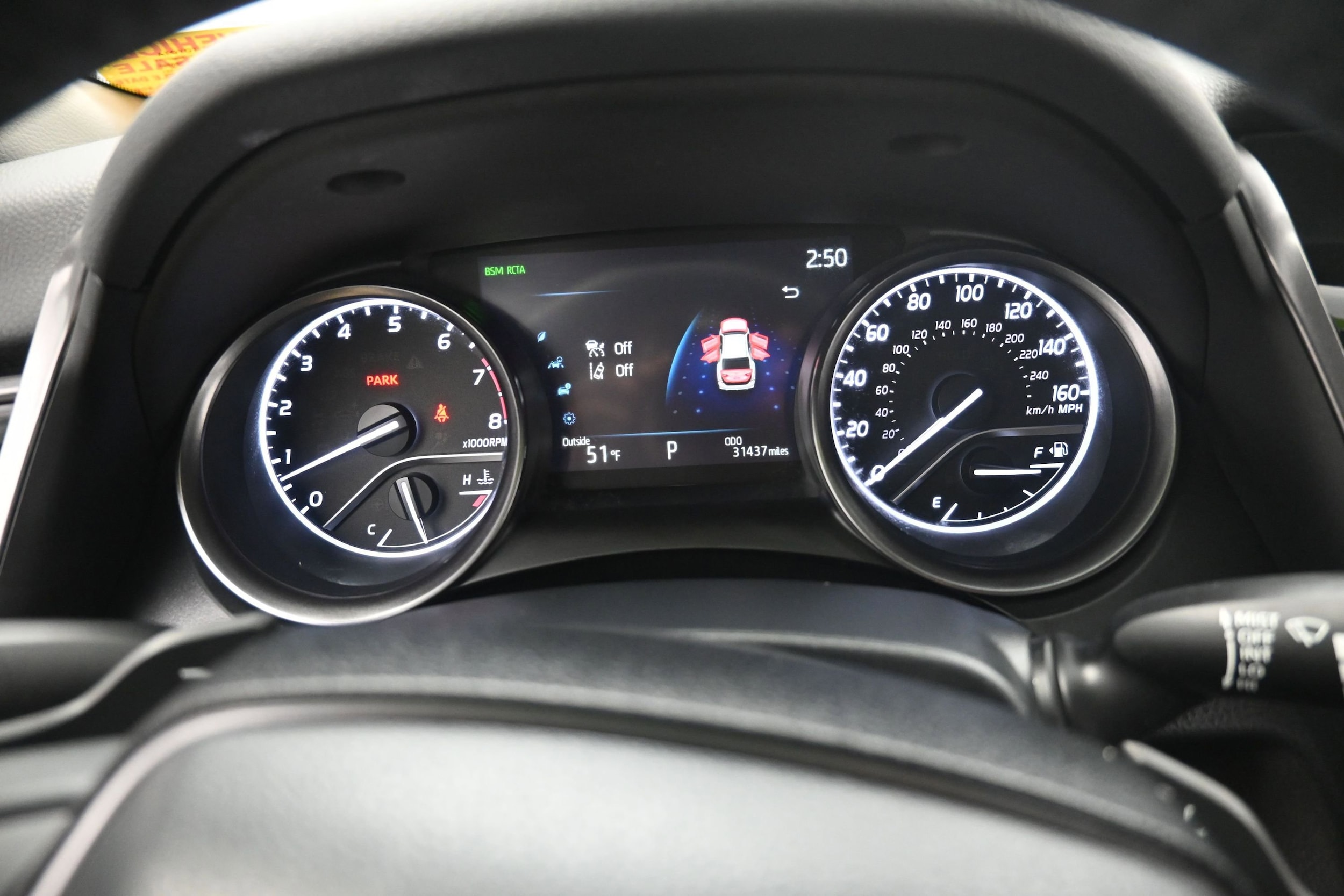 2023 Toyota Camry SE - Photo 28