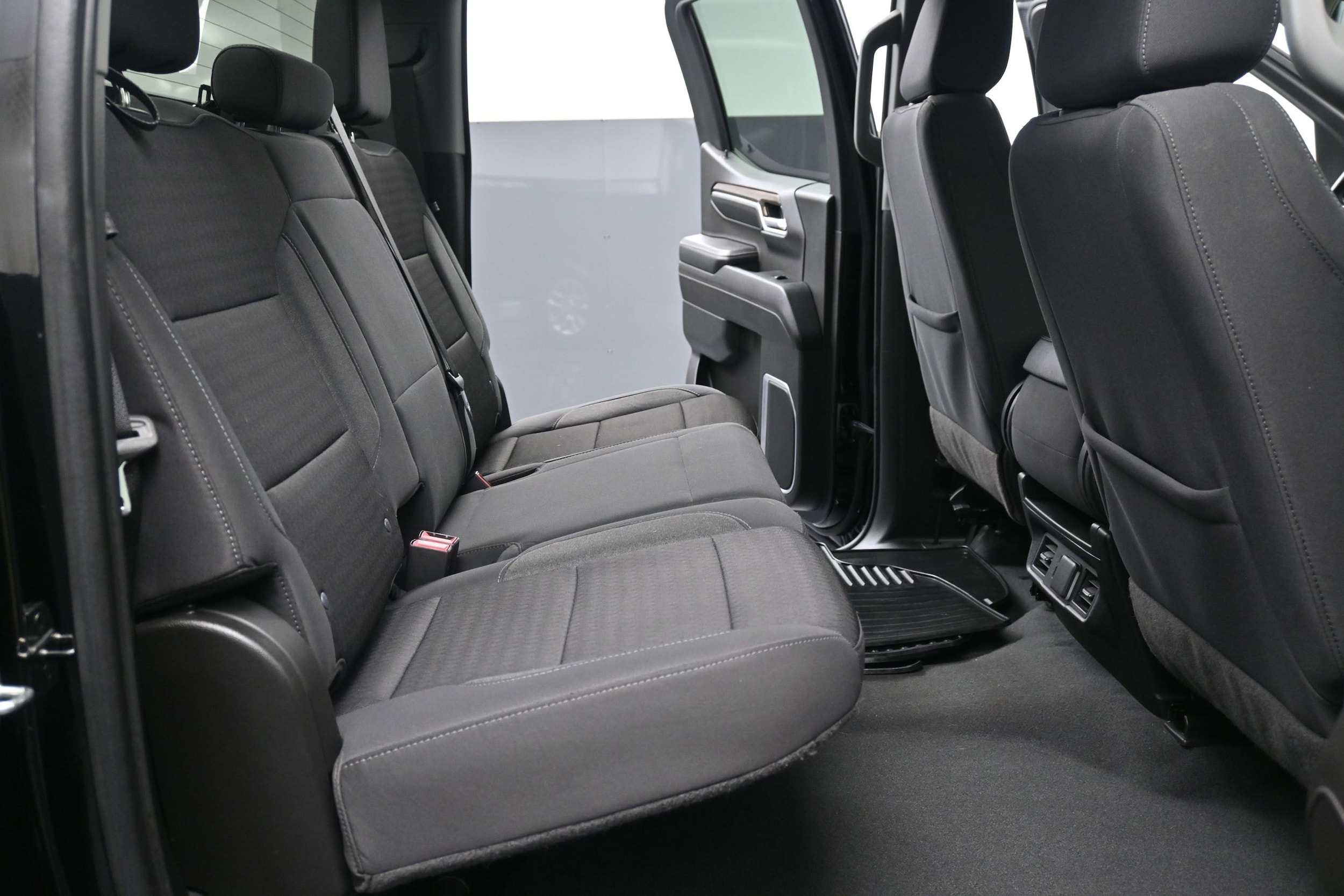 2023 Chevrolet Silverado 1500 LT - Photo 30