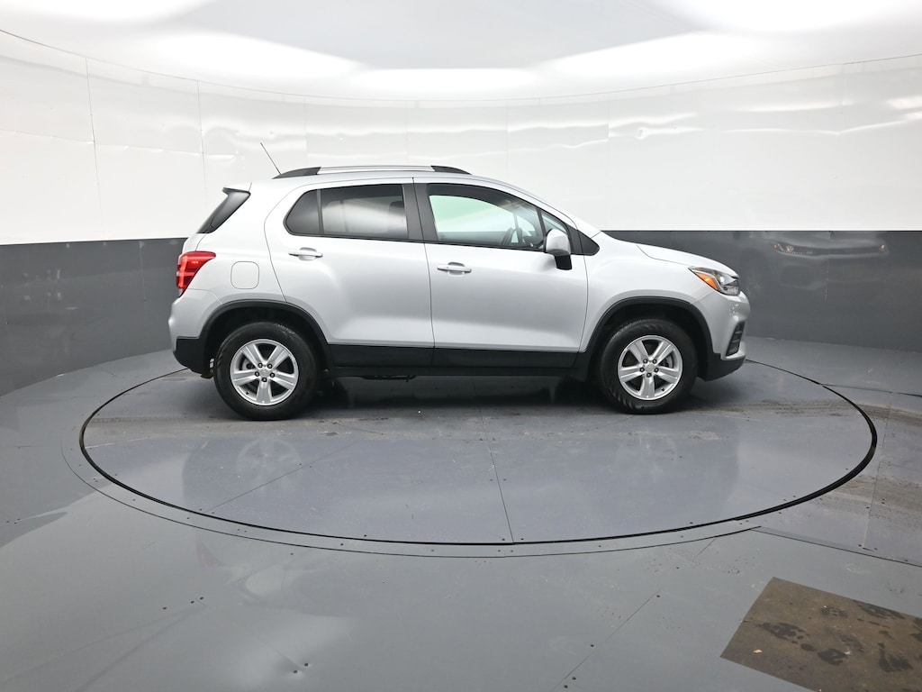 Used 2022 Chevrolet Trax LT SUV