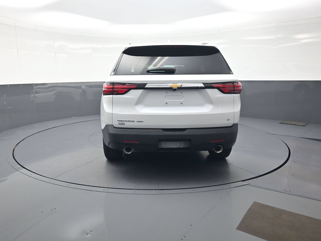 Used 2022 Chevrolet Traverse LT Leather SUV