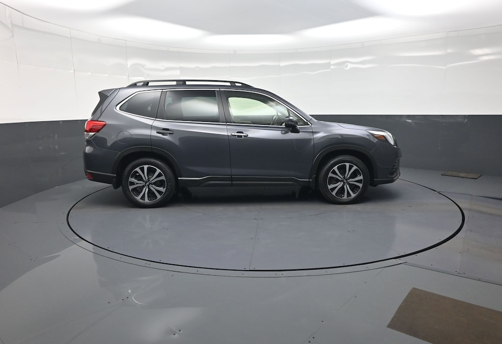 Used 2023 Subaru Forester Limited SUV