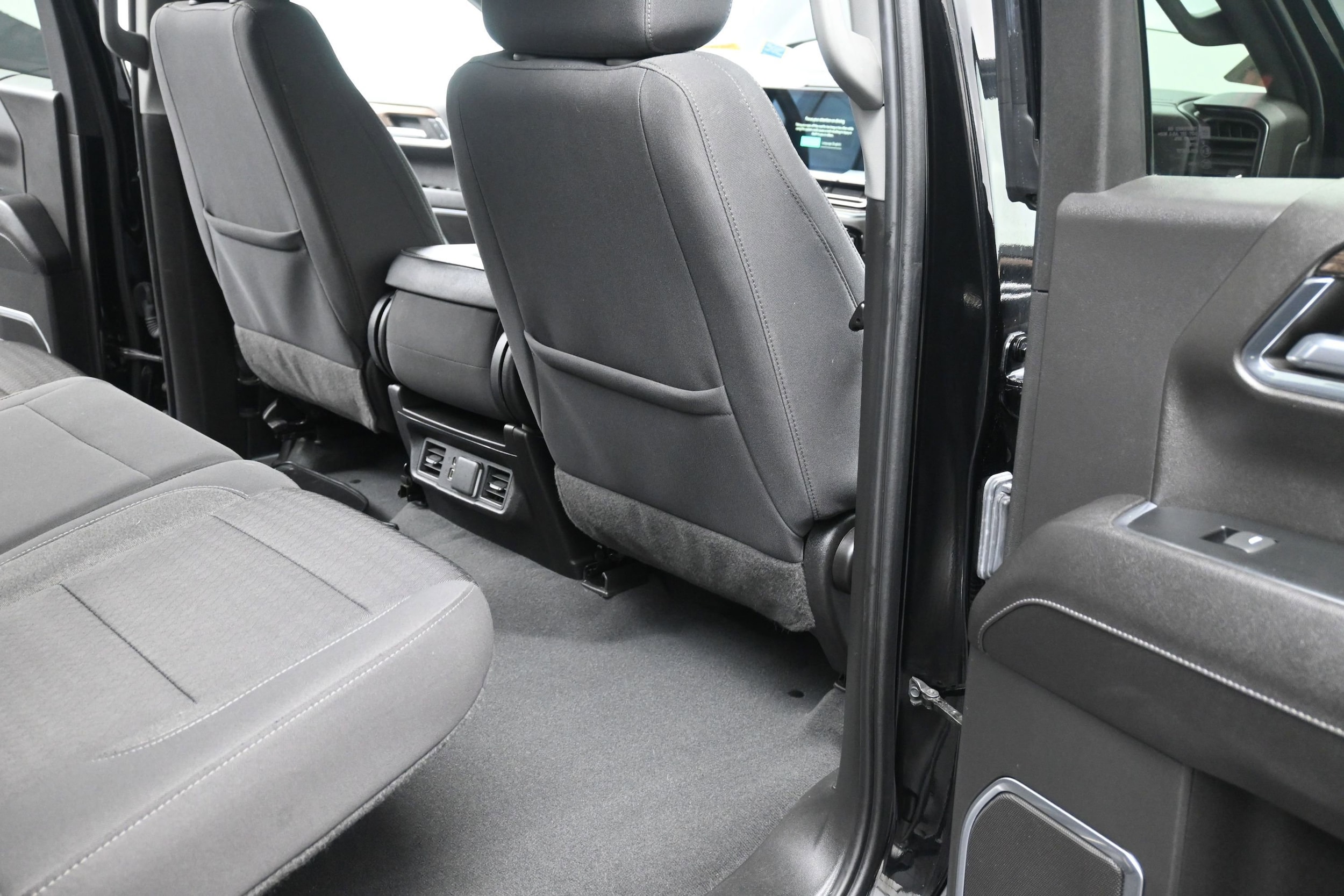2023 Chevrolet Silverado 1500 LT - Photo 29
