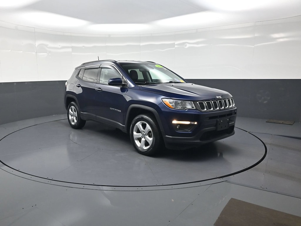 Used 2018 Jeep Compass Latitude SUV