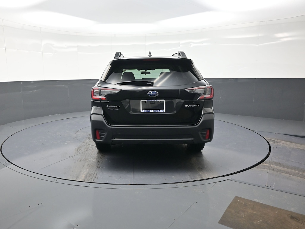 Used 2022 Subaru Outback Premium SUV