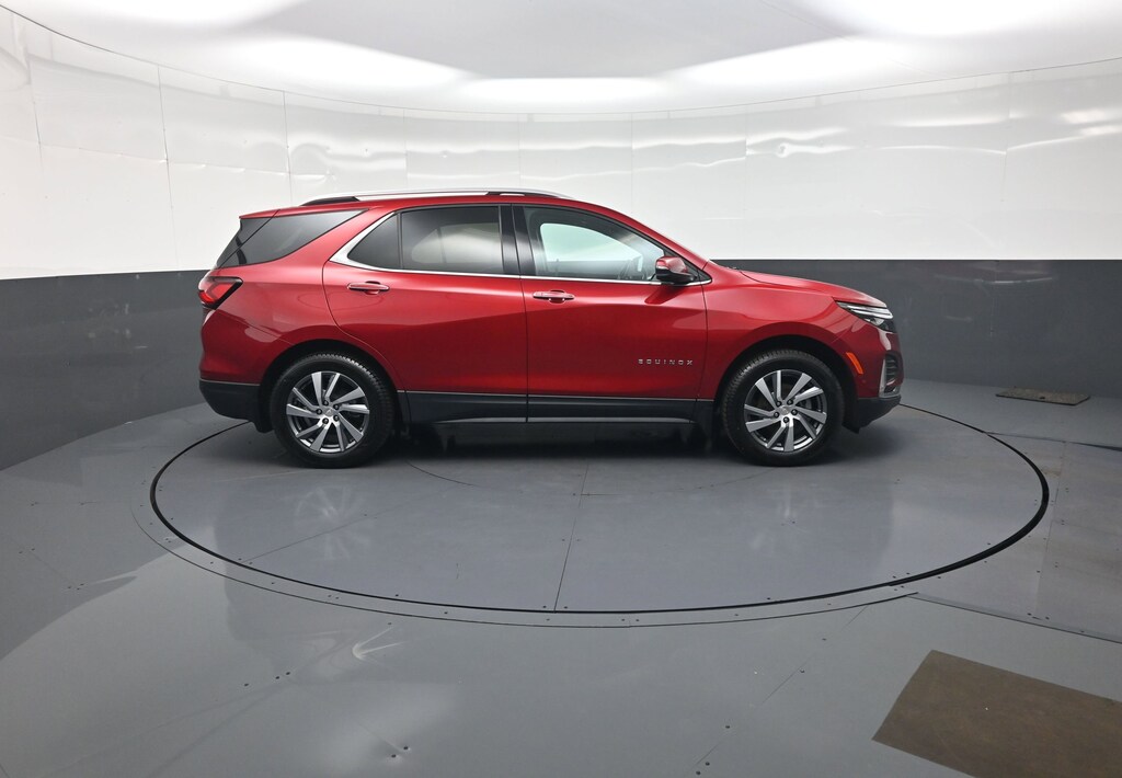 Used 2024 Chevrolet Equinox Premier SUV