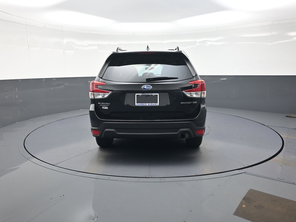Used 2023 Subaru Forester Premium SUV