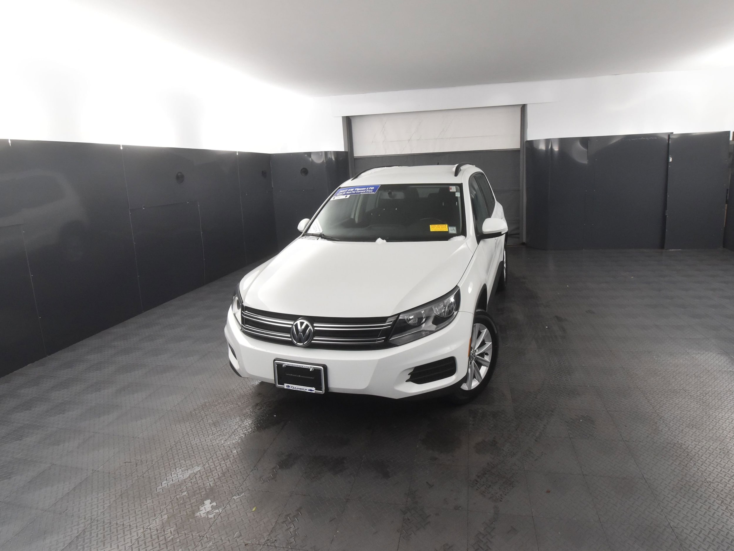 2017 Volkswagen Tiguan Limited Base