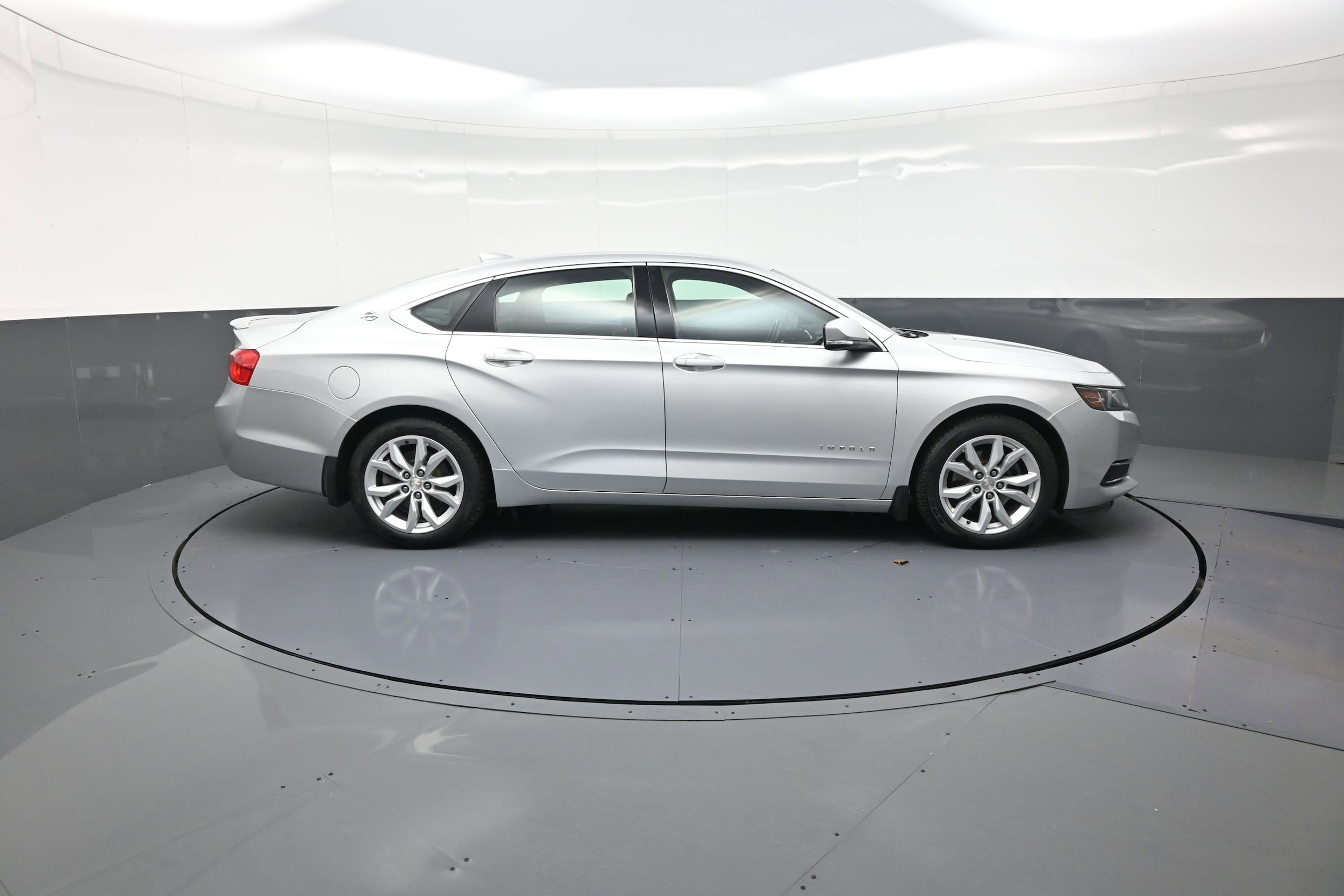 Used 2016 Chevrolet Impala 2LT with VIN 2G1115S35G9115756 for sale in Webster, NY