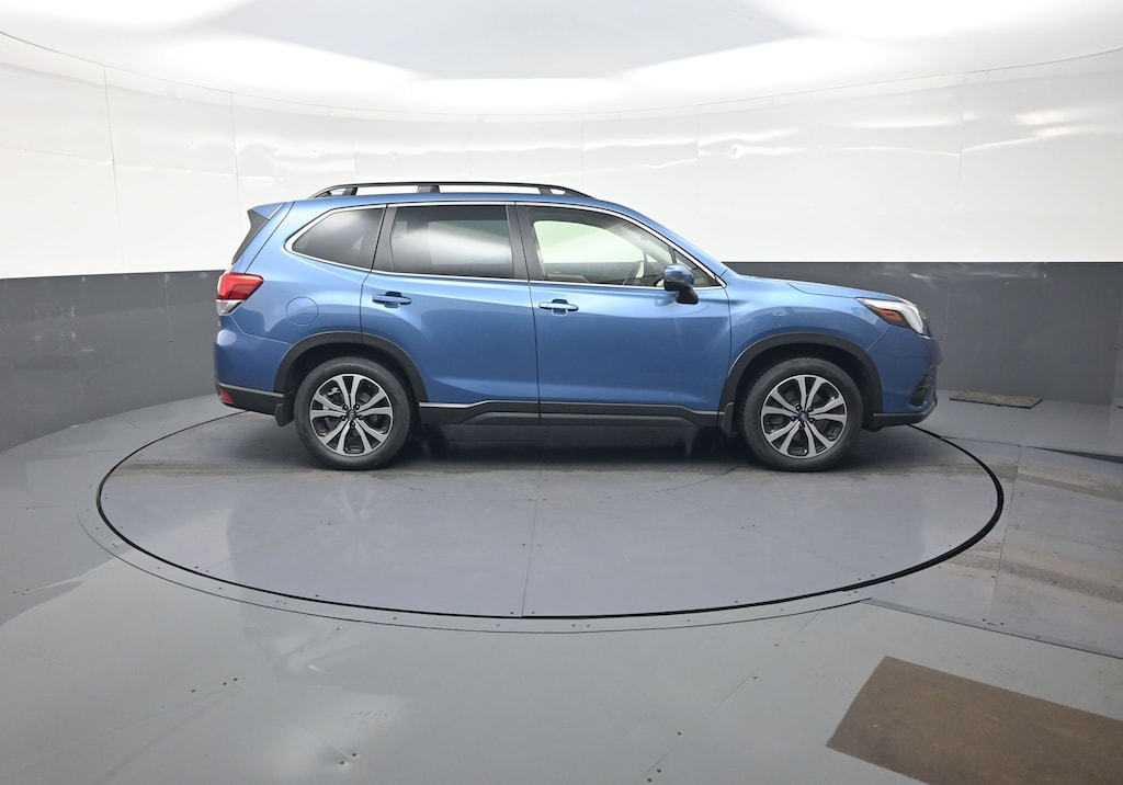 Used 2022 Subaru Forester Limited SUV
