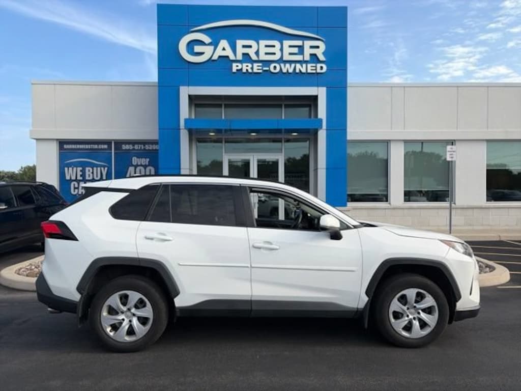Used 2020 Toyota RAV4 LE SUV