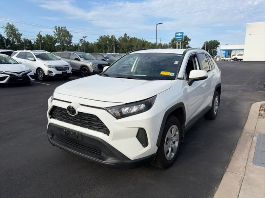 Used 2020 Toyota RAV4 LE SUV
