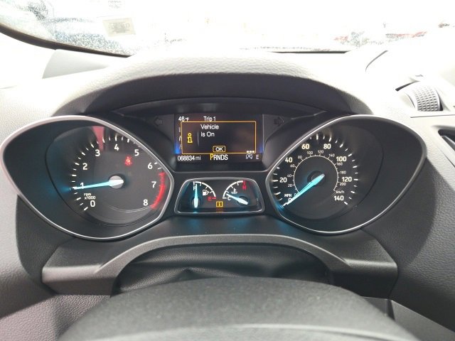 2019 Ford Escape SE photo 2