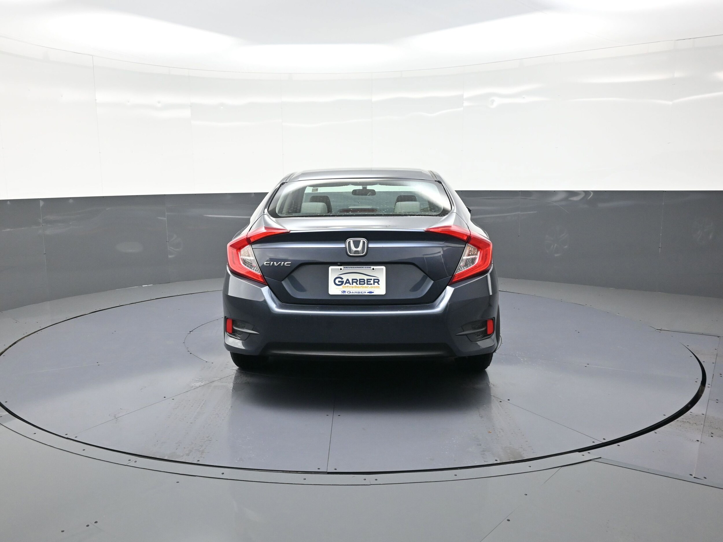 2017 Honda Civic LX photo 4