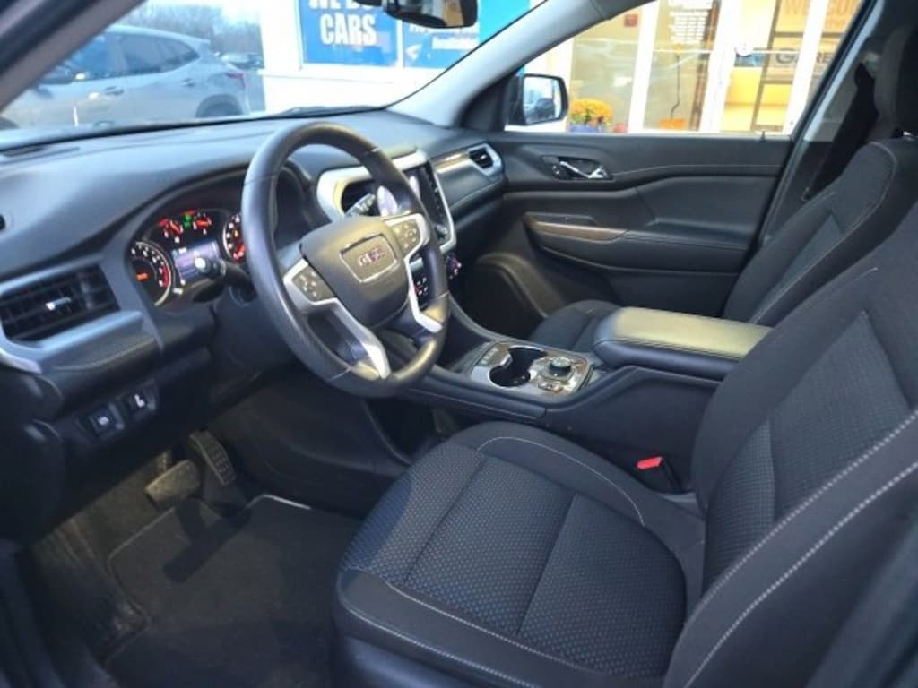 Used 2021 GMC Acadia SLE SUV