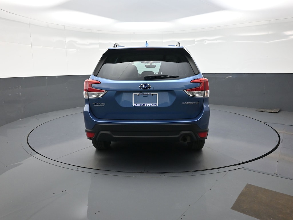 Used 2023 Subaru Forester Premium SUV