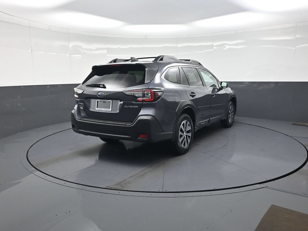 Used 2024 Subaru Outback Premium SUV