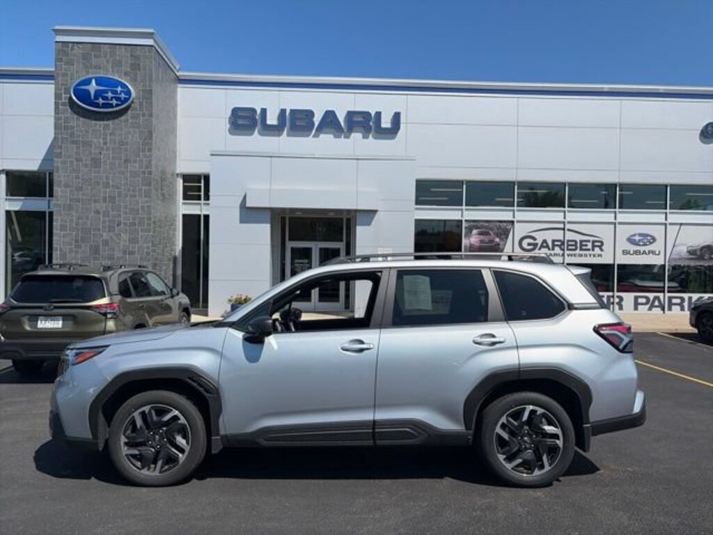 Used 2025 Subaru Forester Limited SUV