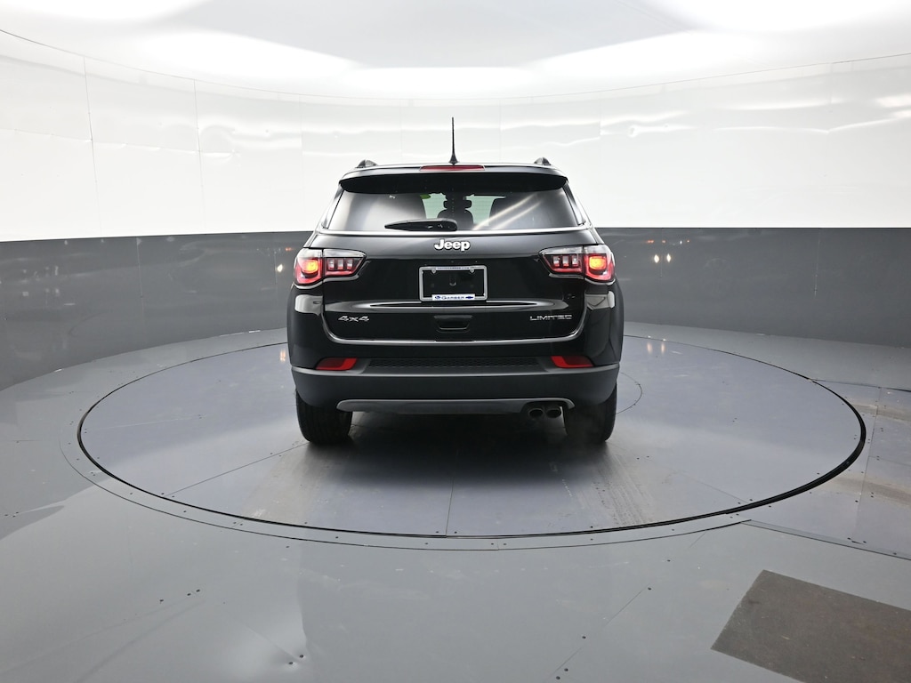 Used 2022 Jeep Compass Limited SUV