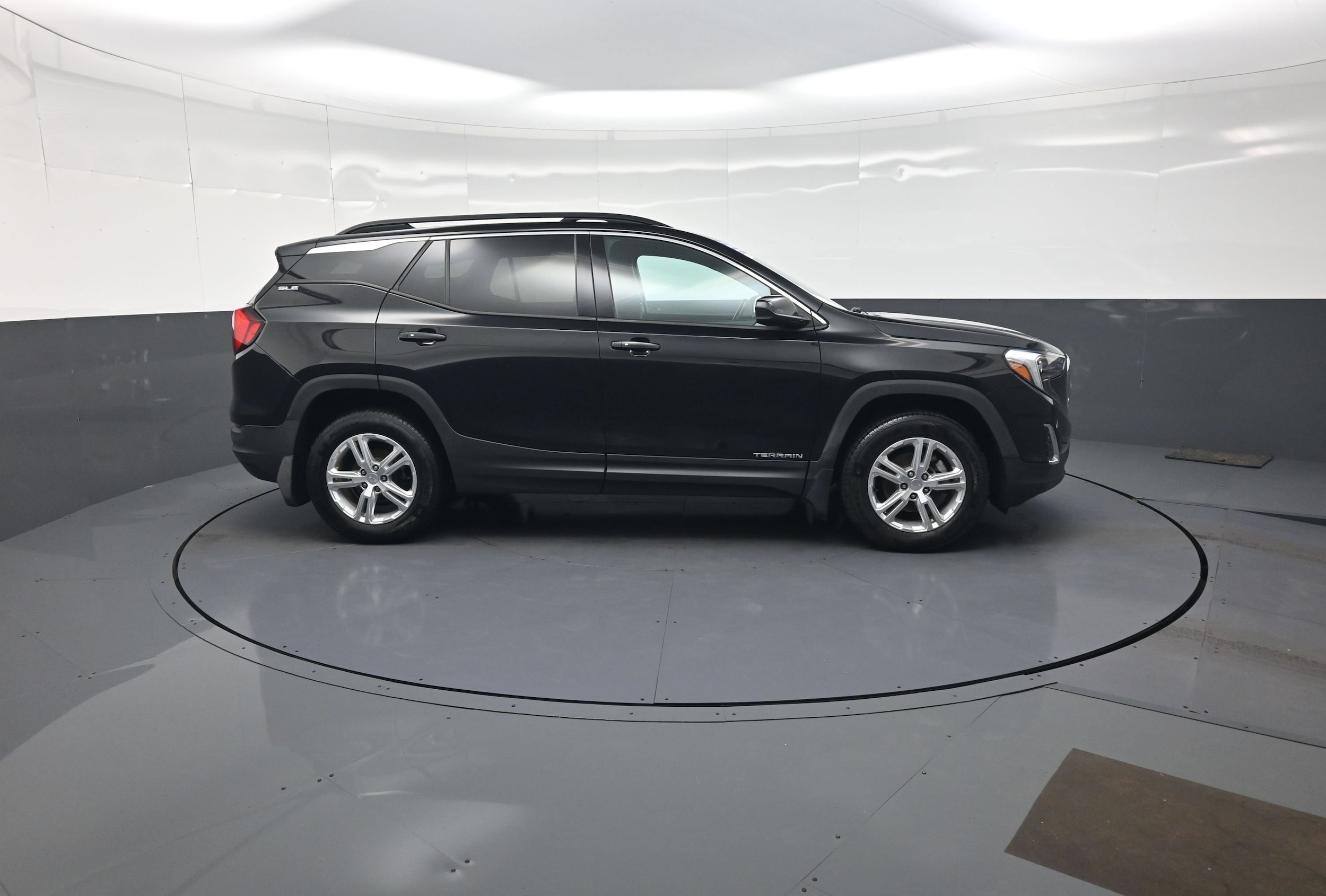 Used 2019 GMC Terrain SLE with VIN 3GKALTEV9KL134131 for sale in Webster, NY